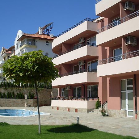 Femili Hotel Diveda Светий Влас Екстер'єр фото