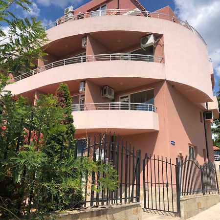 Femili Hotel Diveda Светий Влас Екстер'єр фото